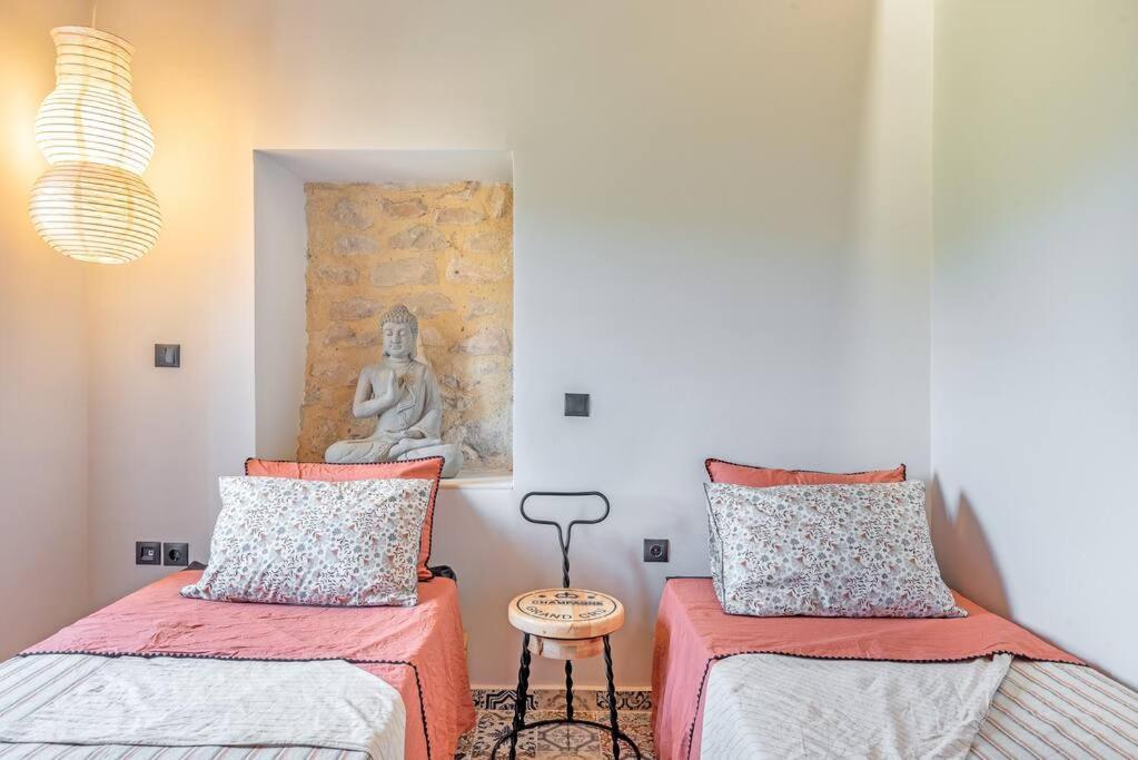 Villa Aiolia Kondoyenadha Экстерьер фото