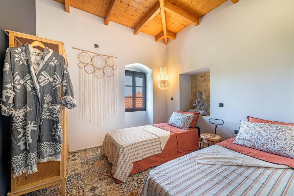 Villa Aiolia Kondoyenadha Экстерьер фото