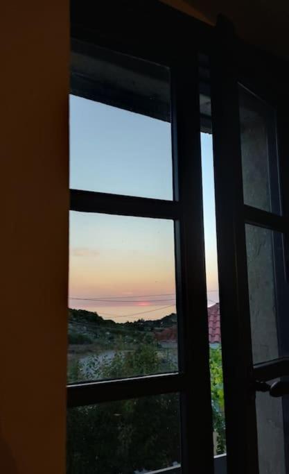 Villa Aiolia Kondoyenadha Экстерьер фото