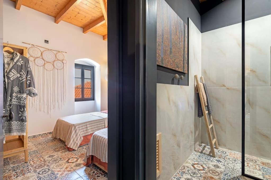 Villa Aiolia Kondoyenadha Экстерьер фото